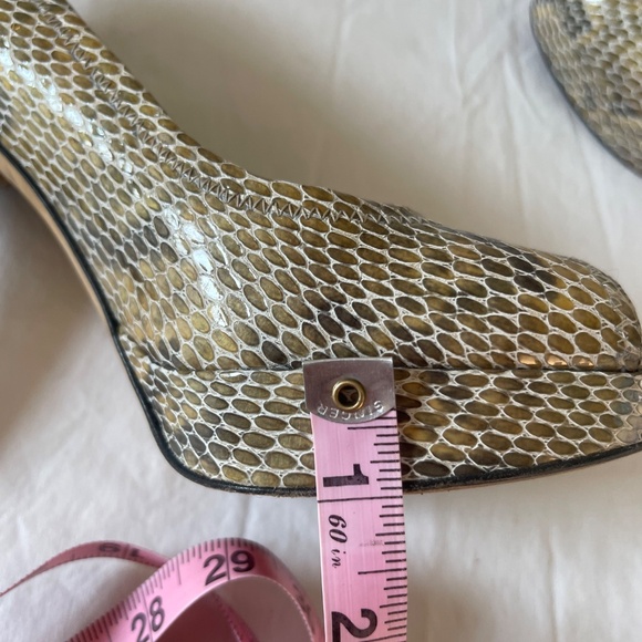 Stuart Weitzman JUST SO Beige Snakeskin Peep Toe Platform Stiletto Pumps Sz 8 M - Picture 10 of 16